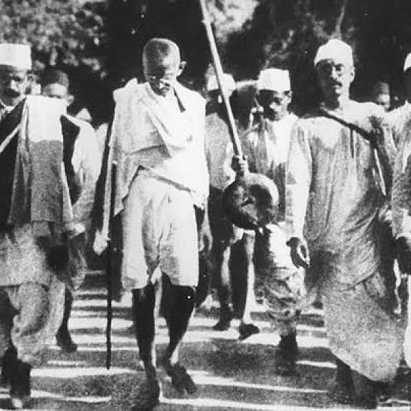 சுதேசி இயக்கம் முதல் இந்திய பாகிஸ்தான் பிரிவு வரை.. போட்டித் தேர்வுகளுக்கும் வரலாறு முக்கியம் - டி.என்.பி.எஸ்.சி முதல் யு.பி.எஸ்.சி வரை!