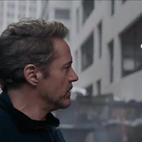 தானோஸ் vs அயர்ன்மேன், கேப்டன் அமெரிக்கா & தோர்... `வாவ்' #AvengersEndGame புதிய டிரெய்லர்!