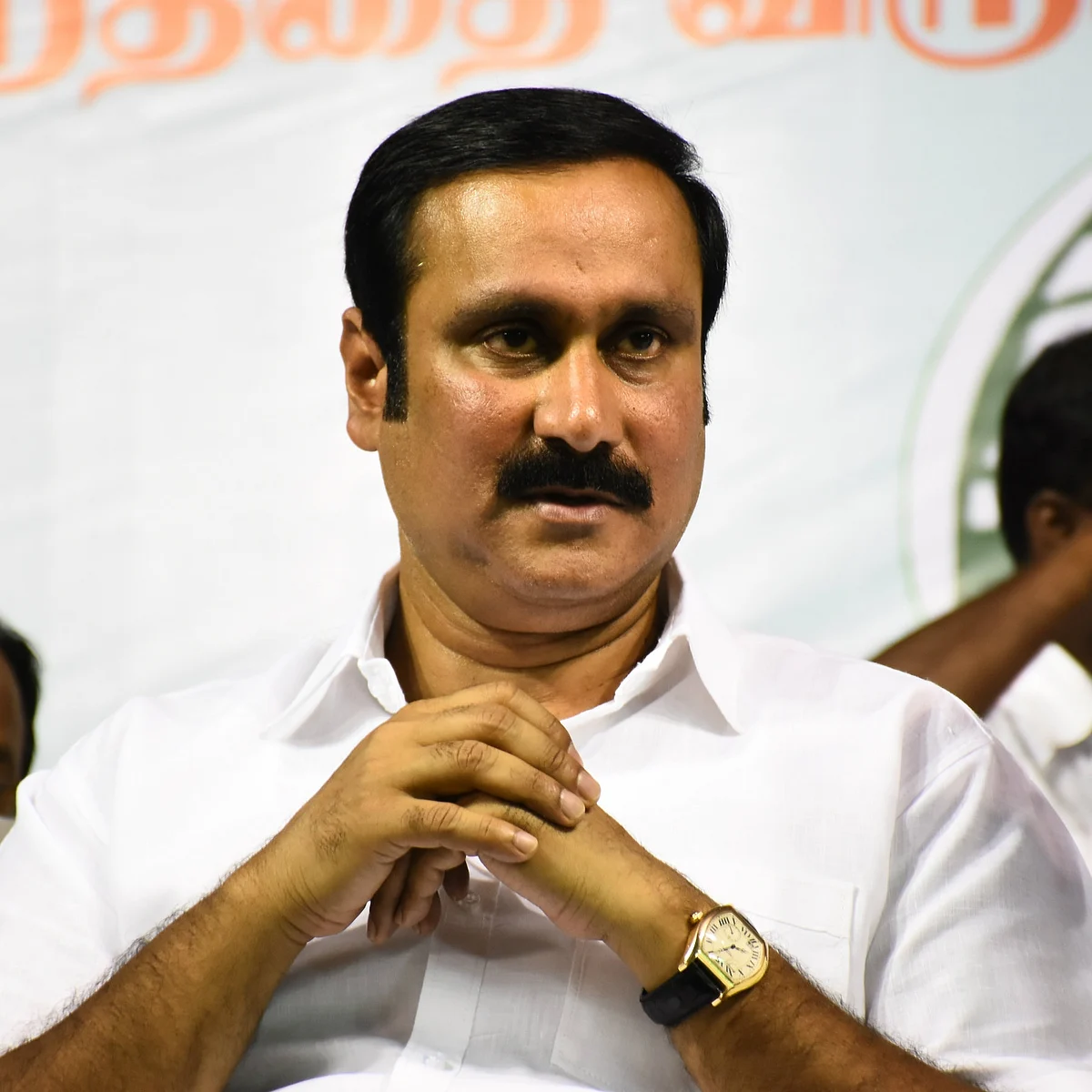 ஆளுநரிடம் ஆட்சியமைக்க உரிமை கோரினார் எடப்பாடி பழனிச்சாமி #OPSvsSasikala #LiveUpdates