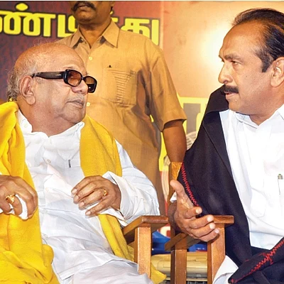 அறிவாலயம் வந்தபோது நஞ்சு தெரியவில்லையா?
