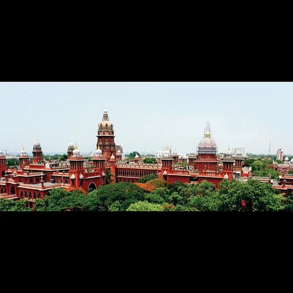“அரசு வழக்கறிஞர்களை நியமிப்பது ஓடி ஒளிவதற்கு அல்ல!”