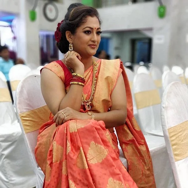 'இது ஃபேமிலிக்கான டைம்!' - 'அண்ணியார்' ரேகா குமார் ஷேரிங்க்ஸ்