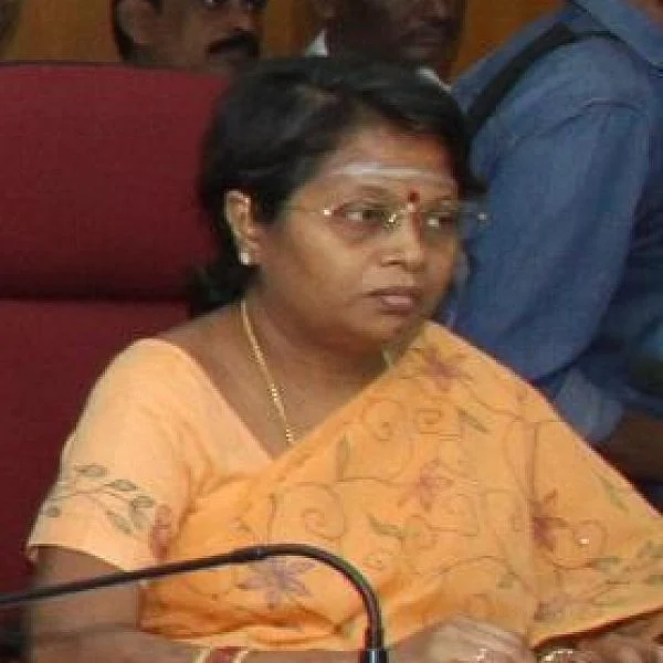 இந்து அறநிலையத் துறை கூடுதல் ஆணையர் கவிதாவின் கோரிக்கை நிராகரிப்பு! - ஜாமீன் மனு விசாரணை ஒத்திவைப்பு