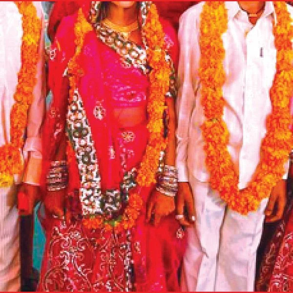 ஜூ.வி ஸ்பெஷல் ஸ்டோரி: 42 வயது கணவனுக்கு 14 வயது மனைவி!