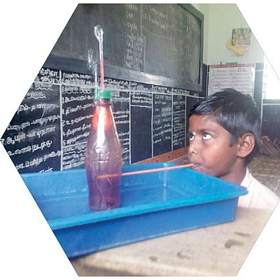 பாட்டில் நீரூற்று செய்யலாமா?