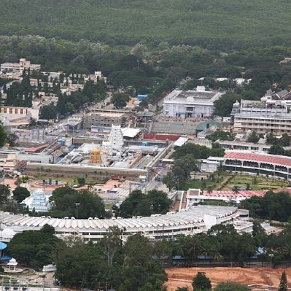 திருப்பதி பயணத்தில் அவசியம் தரிசிக்க வேண்டிய கோயில்கள்!