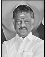 மிஸ்டர் கழுகு: சிறைக்கு முன்... மிரட்டி வாங்கப்பட்ட இரண்டு கையெழுத்துகள்!