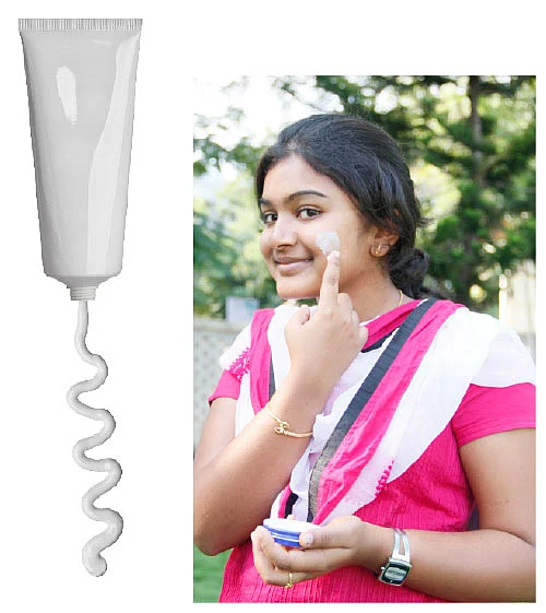 முதுமையை வரவேற்கிறதா... முகச்சுருக்கம்?