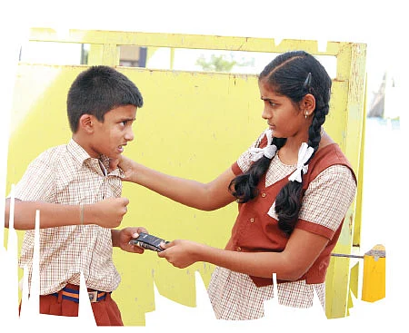 தம்பிங்களோடு தகராறு
