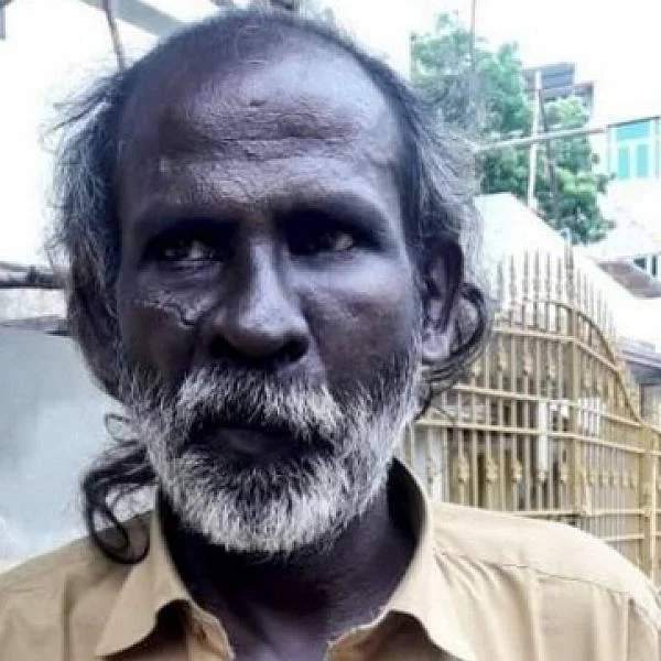 ``வயதானவன் என்றுகூட பார்க்காமல் அடித்தனர்!'' - தமிழிசையிடம் கேள்வி கேட்ட ஆட்டோ டிரைவர் வேதனை!