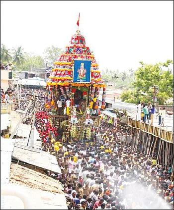 விழாக்கள் விசேஷங்கள்! - தேர் திருவிழா..