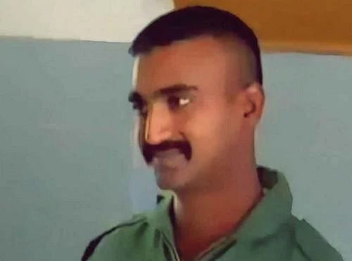 `நல்லெண்ண அடிப்படையில் அபிநந்தனை விடுவிக்கிறோம்!’ - பாகிஸ்தான் பிரதமர் இம்ரான் கான்
