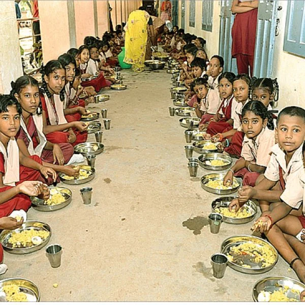 சத்துணவு