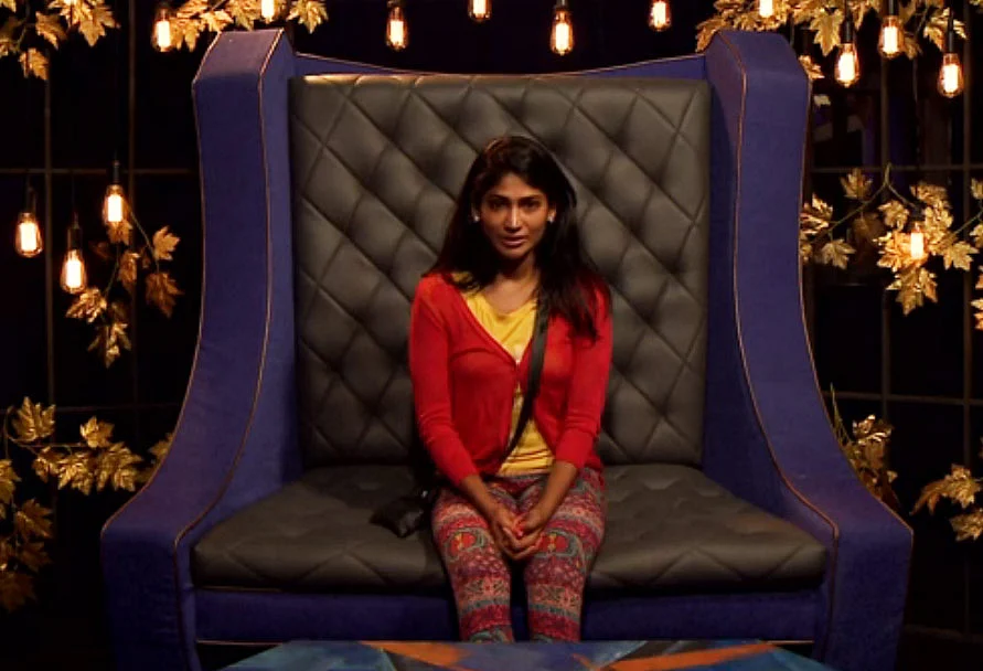 `ஐஸ்வர்யாதான் விஜய்... ரித்விகாதான் அஜித்... ஓ.கே-வா பாஸ்?’ #BiggBossTamil2