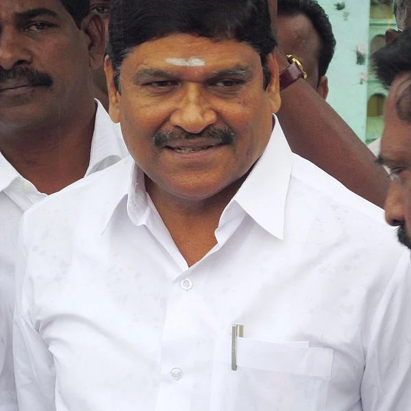 அமைச்சர் எம்.சி.சம்பத் பதவிக்கு நாள் குறிக்கும் ஆளும்கட்சி எம்.எல்.ஏ-க்கள்!