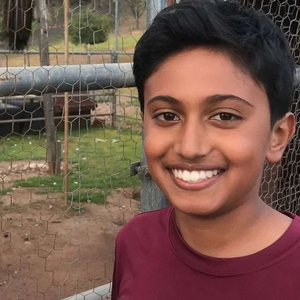 ``அவன் மட்டும்தான் அவளின் உலகம்; இனி என்ன சொல்லி தேற்றுவேன்?” - இலங்கை குண்டு வெடிப்பால் கதறும் தந்தை