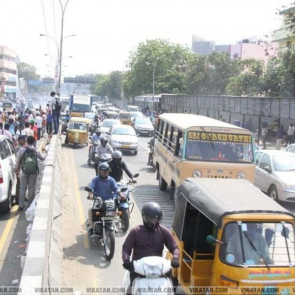 மெட்ரோ ரயில் பணிகளால் பாதிக்கப்பட்ட கட்டிடங்கள்... தீர்வு என்ன?