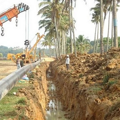 நிலம் கொடுக்கும் விவசாயிதான் 'கெயில்' எரிவாயு குழாய்க்கு 24 மணி நேர பாதுகாவலன்!