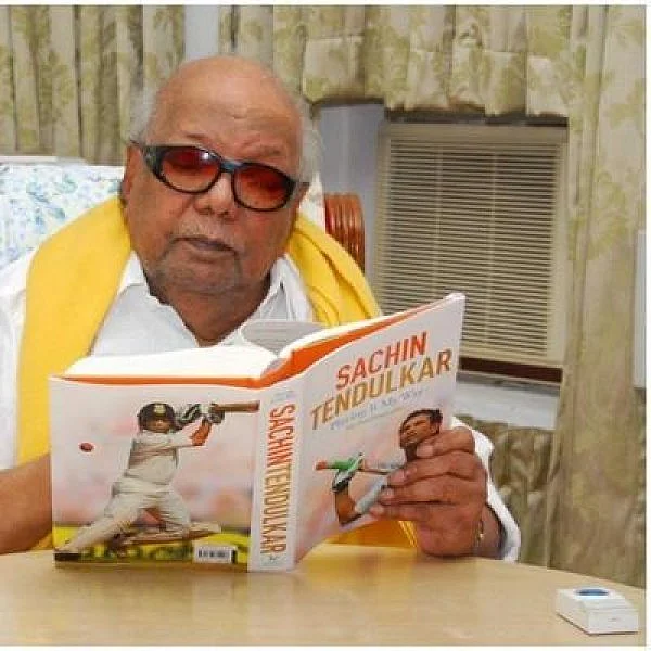முன்பு 'கபில்தேவ்' இப்போது 'தோனி' சி.எஸ்.கே-வின் சின்சியர் ரசிகர் கருணாநிதி
