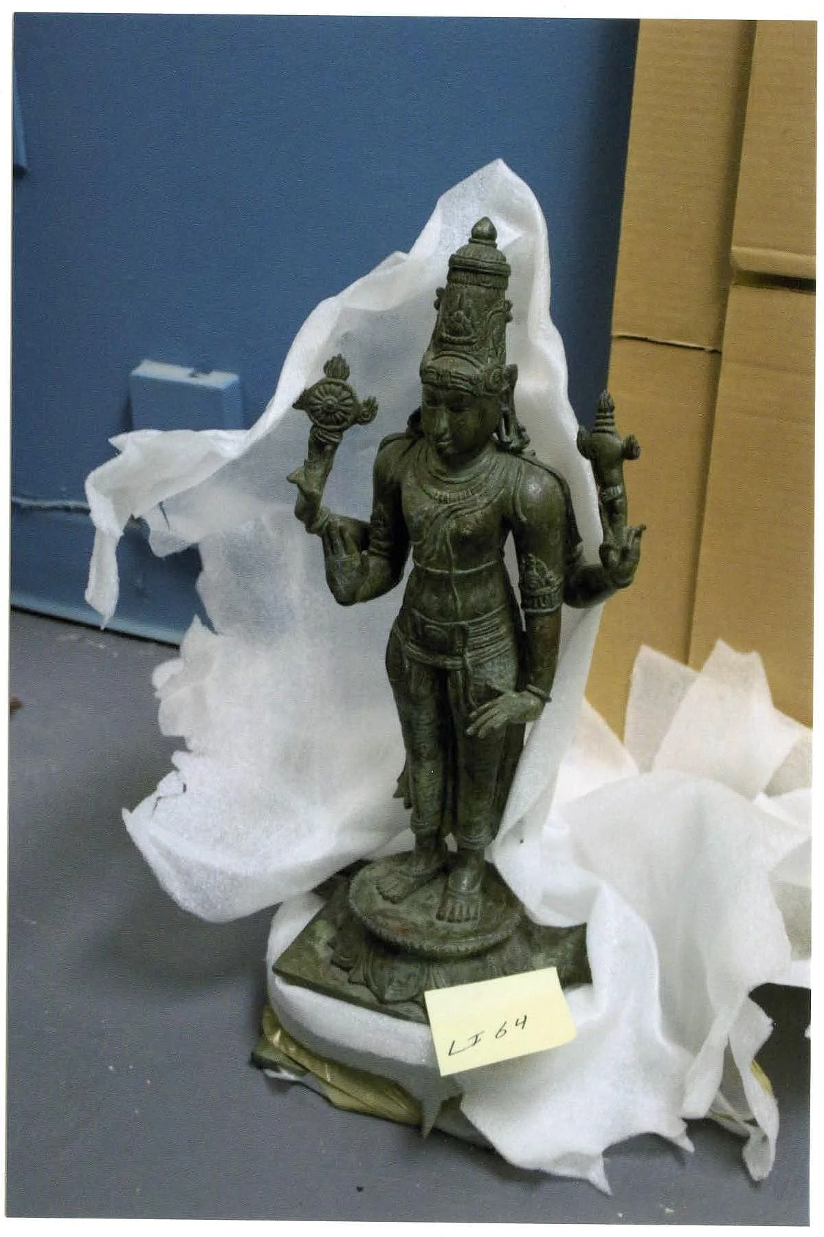 அமெரிக்காவுக்குக் கடத்தப்பட்ட 2,700 சிலைகளின் நிலை என்ன...? உறங்குகிறதா மத்திய தொல்லியல் துறை?
