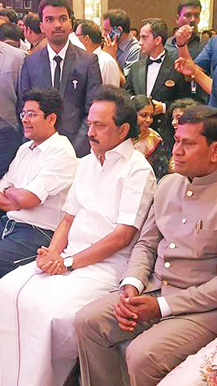 500 கோடி தேர்தல் நிதி? - சிக்கிய மார்ட்டின்... சிக்கலில் தி.மு.க!