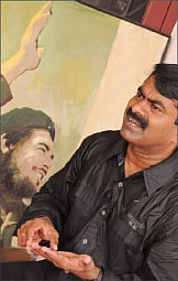 "தமிழர்கள் செத்தால் வருத்தம் இல்லையா?"