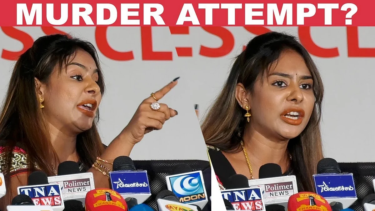 Big Clash Between Sri Reddy & Reporters!