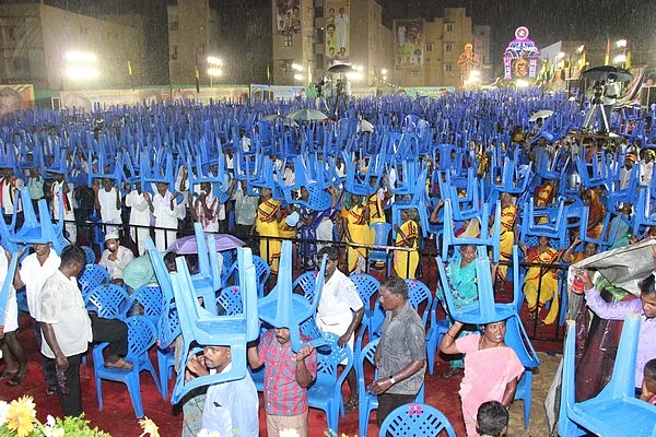 பாசக்கார விஜயகாந்த்!
