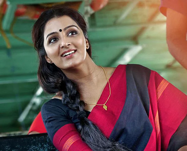 சமூகவலைதளத்தில் மஞ்சுவாரியர் சந்தித்த சிக்கல்
