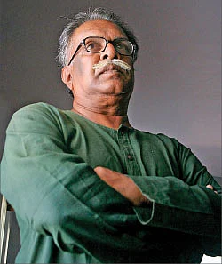 நினைவில் மின்னும் ஒளிப்படங்கள் - புதுவை இளவேனில்