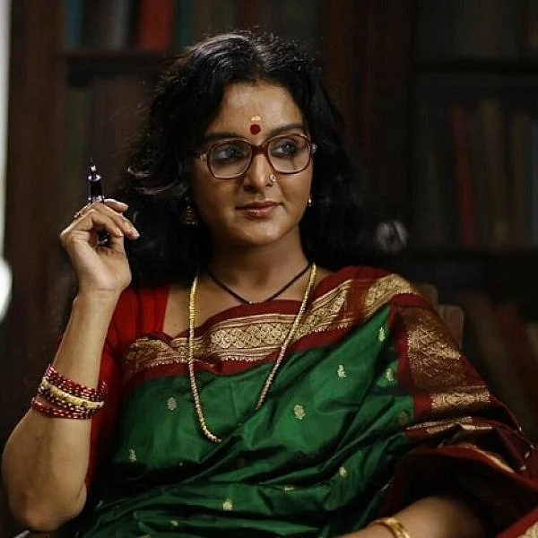 மஞ்சு வாரியர் நடிக்கும் கேரளா எழுத்தாளர் கமலா தாஸின் பயோபிக் 'ஆமி' படத்திற்குத் தடை?