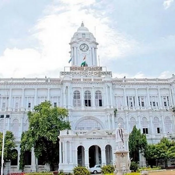அனுமதியில்லாமல் விளம்பரப் பலகைகள் வைத்தால் 3 வருட சிறைத்தண்டனை! சென்னை மாநகராட்சி எச்சரிக்கை