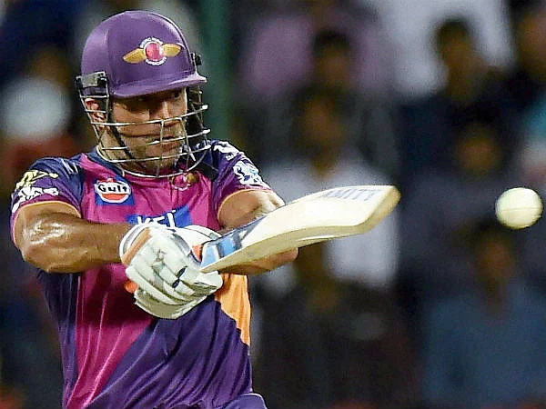 #IPL2017: கேப்டன் பதவியில் இருந்து தோனி நீக்கம்