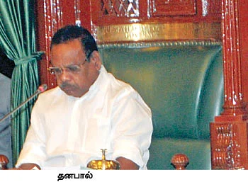 சபாநாயகர் மீது நம்பிக்கையில்லா தீர்மானம்... - அரசியலும் பின்னணியும்