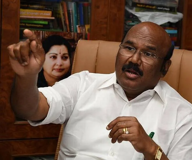 `மே 23-ம் தேதி காலை 11 மணிக்கு தலைமறைவாகிவிடுவார்கள்!'- யாரைச் சொல்கிறார் ஜெயக்குமார்