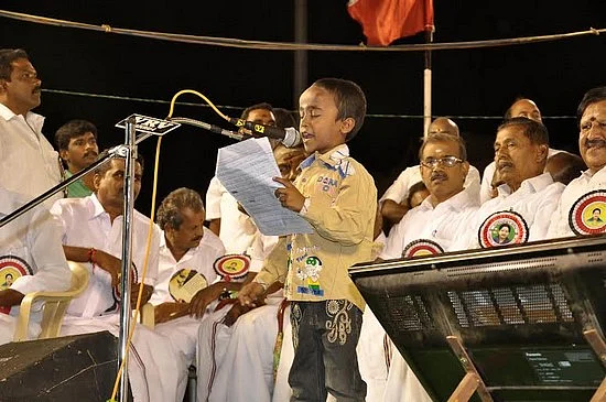 கருணாநிதி சந்தோஷப்படுவதற்கு இவர்தான் காரணம்- ரகசியம் உடைத்த விந்தியா!