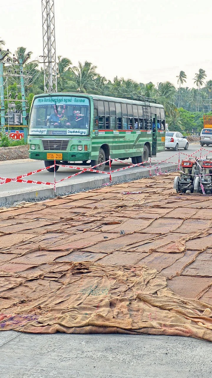 கமிஷன் அடிக்கவா கான்கிரீட் சாலை? - குமுறும் கோவை மக்கள்
