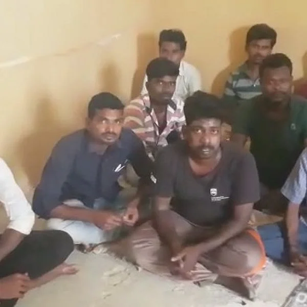துபாய் நகரில் உணவின்றி அல்லாடிய 36 தமிழர்கள் - பத்திரமாக மீட்ட 'மக்கள் பாதை'!
