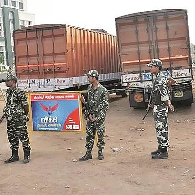 570 கோடி கண்டெய்னர் பணம் யாருடையது? சி.பி.ஐ விசாரிக்க உத்தரவு