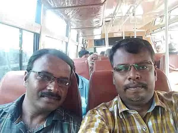 நிறைமாத கர்ப்பிணிக்கு ரத்தம் கொடுக்க ரமலான் நோன்பை முடித்துக்கொண்ட கரூர் சகோதரர்கள்! - குவியும் பாராட்டுகள்