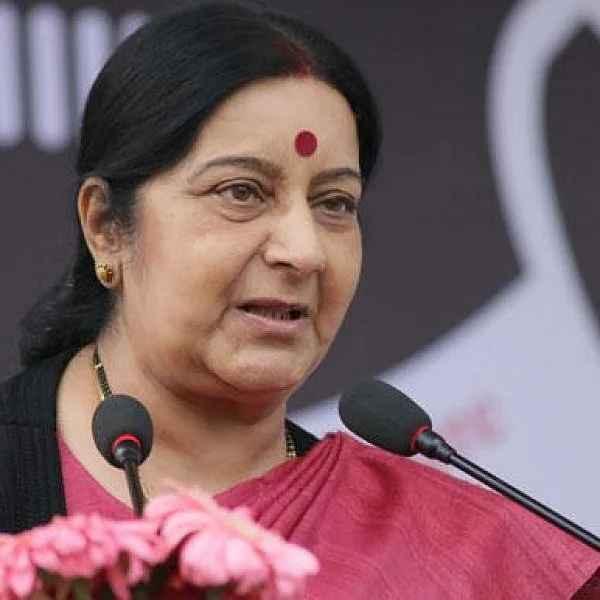 `கர்தார் மகிழ்ச்சி; இதற்காக பாக்.வுடன் பேச்சுவார்த்தைக்குச் செல்ல முடியாது’ - சுஷ்மா ஸ்வராஜ் திட்டவட்டம்