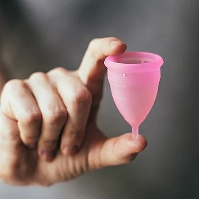 மாதவிடாய் சமயத்தில் ‘மென்சுரல் கப்’ பயன்படுத்தலாமா? #menstrualcup