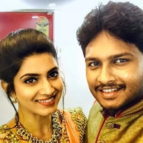 `பிரேக் -அப்’சொல்லிடுவேன்’னு மிரட்டுறாங்க சமீரா - மனம் திறக்கும் அன்வர்