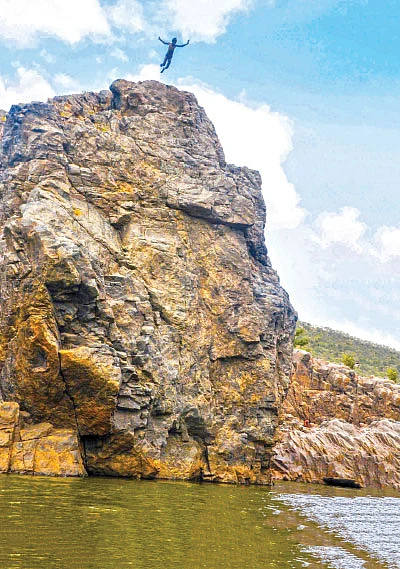 வெயில் - கவிதை