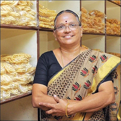 ஒரு கோடி பேருக்கு வேலை கொடுக்கும் பெண்கள்! - முன்னணியில் தமிழகம்