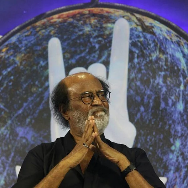 ''மாவட்டச் செயலாளர் பதவியா? எத்தனை 'சி' செலவு செய்வீர்...?" - ரஜினி மக்கள் மன்ற இன்டர்வியூ காட்சிகள்!