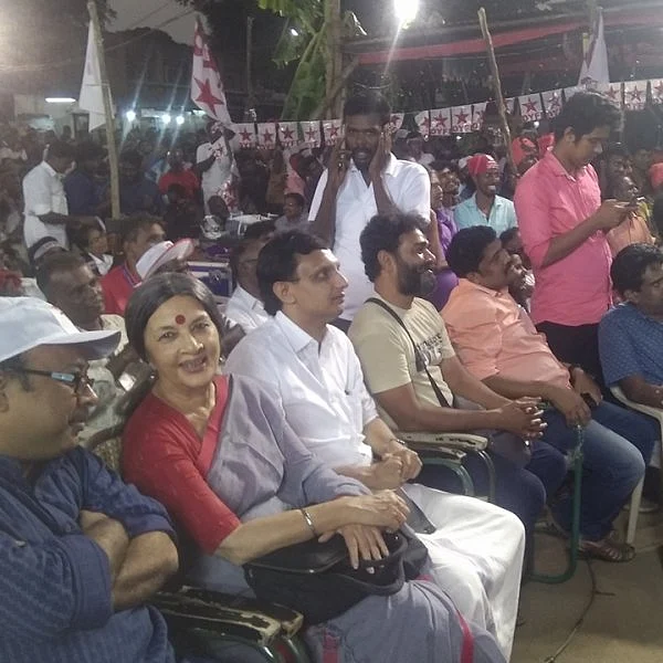 `வேலையைப் பறிக்கும் அரசாக மோடி அரசு இருக்கிறது!' - சிவகங்கையில் பிருந்தா காரத் பேச்சு