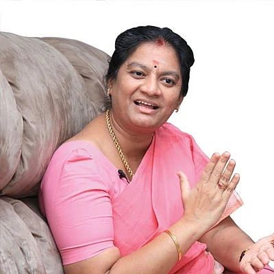 “அம்மாவின் நிழலைப் பார்த்து அஞ்சியவர் நடராஜன்!”