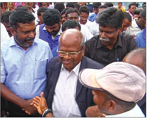 பொலிட்டிகல் பொடிமாஸ்!