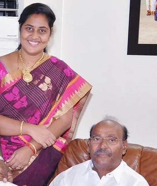 `சந்திரமுகி அரசியல்வாதிகள்... விஞ்ஞான தி.மு.க... ஊழல் கூட்டணி!' `தொப்பி' ராஜேஸ்வரி பிரியா